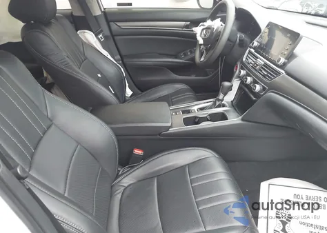 2020 Honda Accord Lx z USA, uszkodzony, nr VIN 1HGCV1F18LA053677